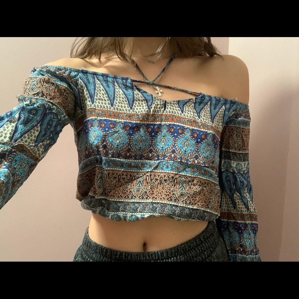 Off the shoulder summer crop top